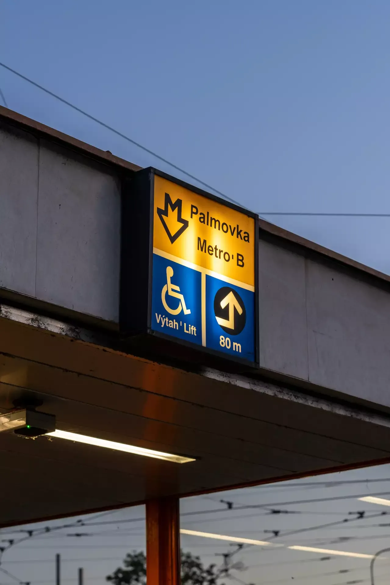 Metro B - do centra za pár minut